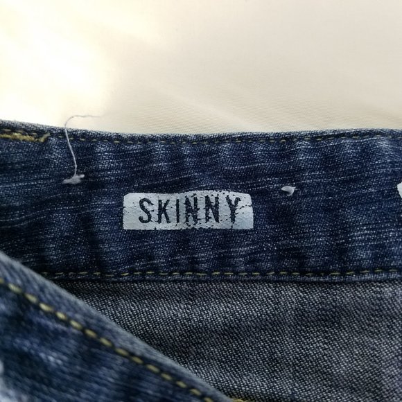 Mossimo Jeans Juniors 7 Short Low Rise Womens Fit 6 Skinny Distressed Blue Denim - Picture 9 of 13